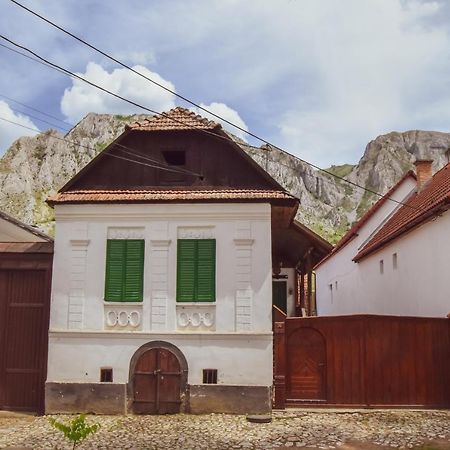 Casa De Vacanta Harsfa Vendeghaz 리메테아 외부 사진