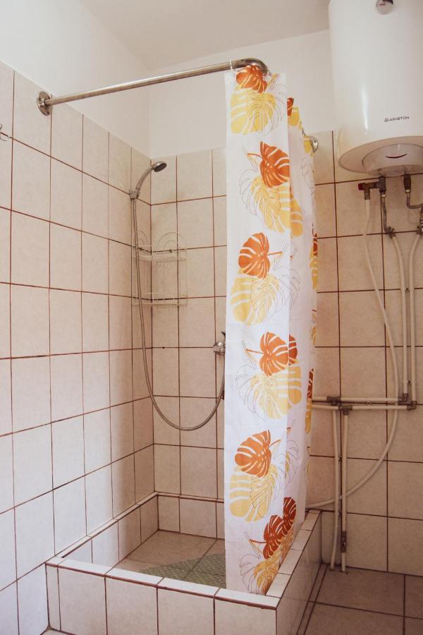 Casa De Vacanta Harsfa Vendeghaz 리메테아 외부 사진
